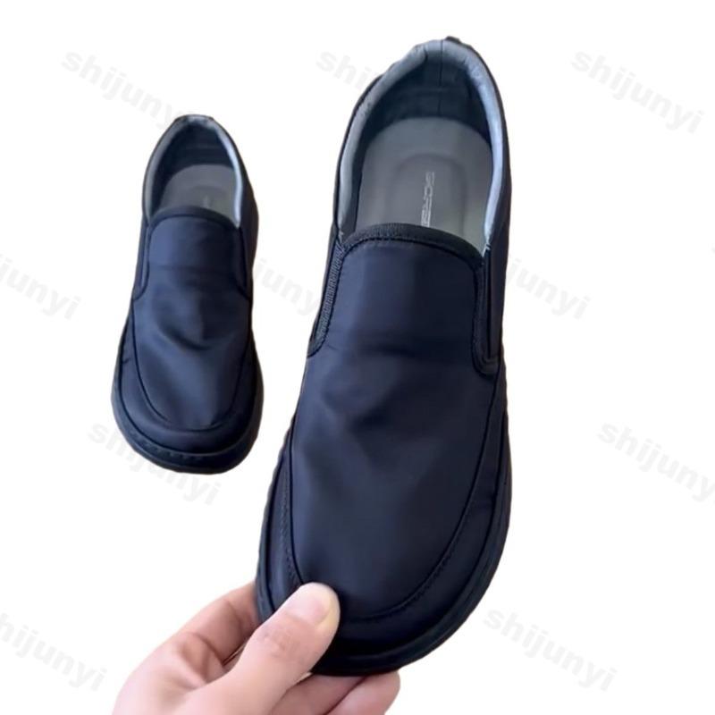 Fashion Autumn Men's Sneakers 2025 New Lightweight Ice Silk Lycra Fabric Comfortable Outdoor Casual Shoes Non Slip Fashion Running Shoes