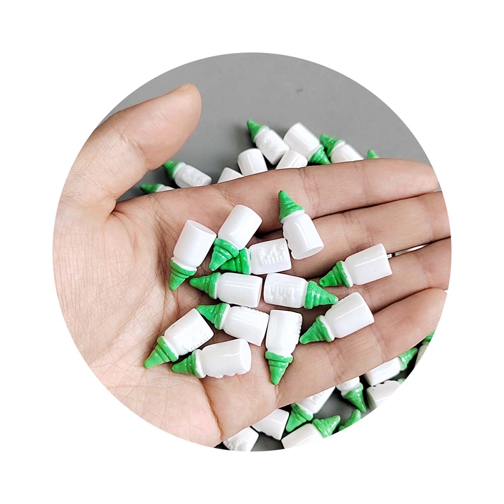 100PCS Resin Simulation Mini Milk Bottle Miniature Baby Cute Bottle Dolls House Accessories Fairy Garden Miniatures