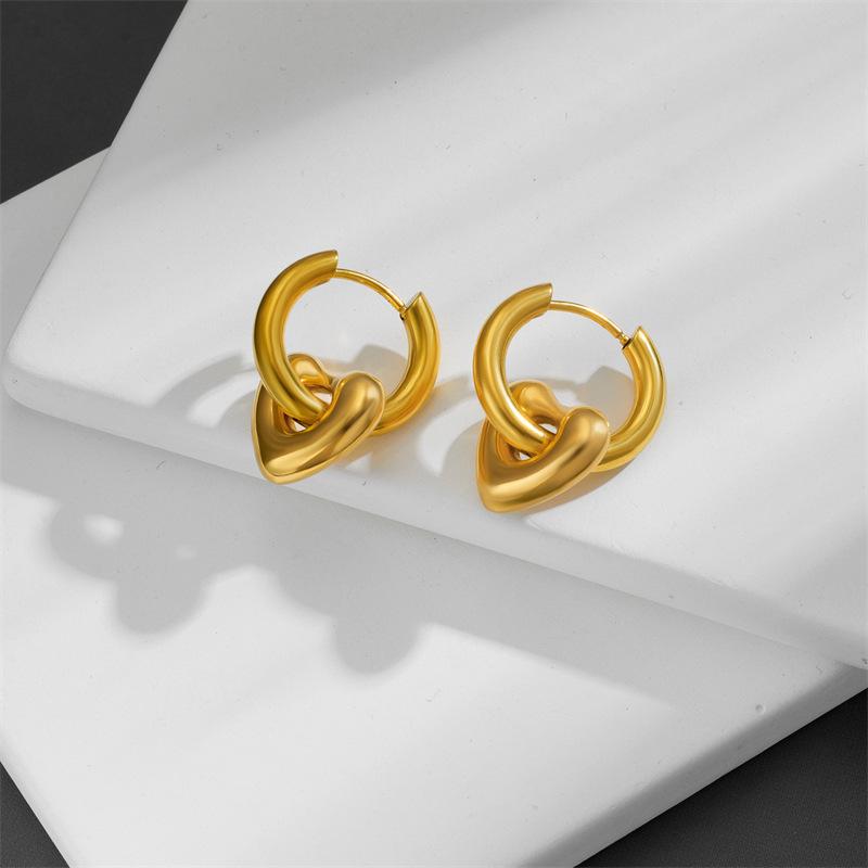 Exquisite stainless steel heart love hoop earrings Romantic fashion high quality  gift for women Gift