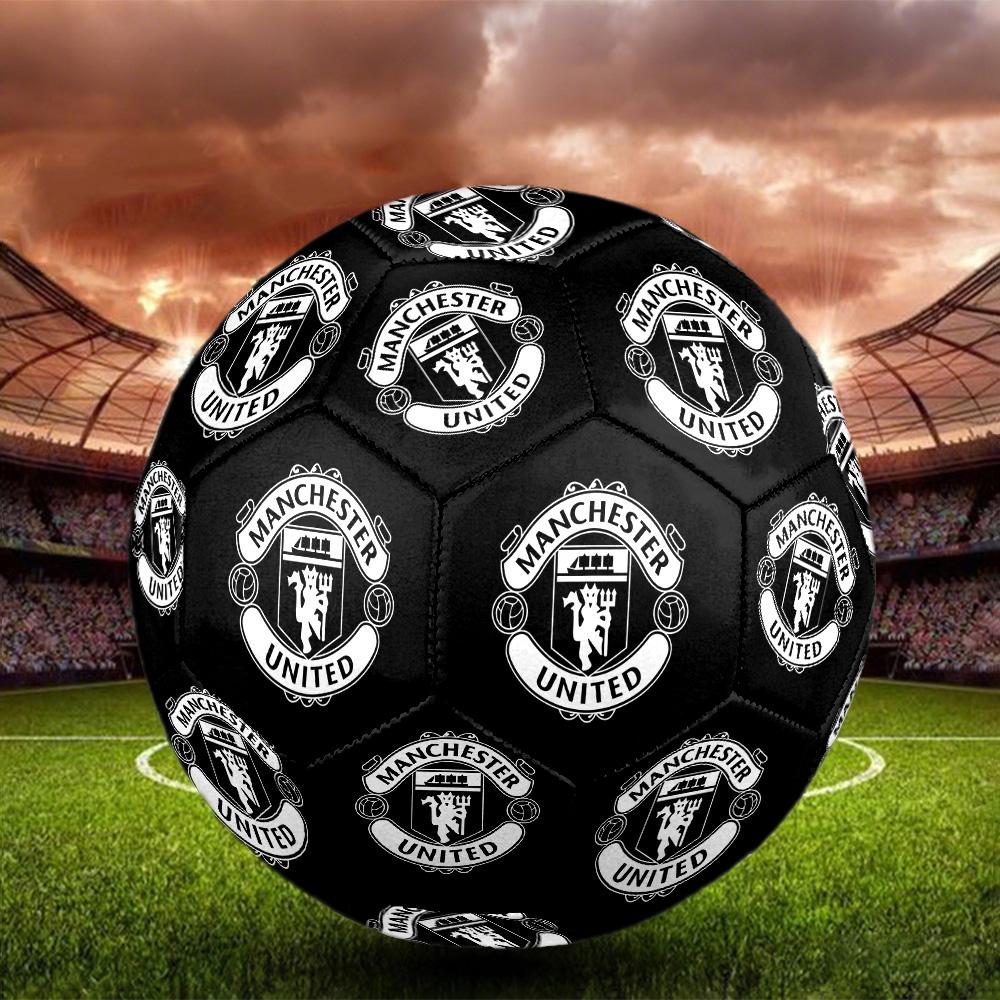 Man Utd logoSoccer Ball Colorful All Ages Machine Stitched PVC Competition Ready Durable High-Bounce