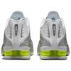 Nike Baskets Shox R4 Blanc Argent Métallisé Femme Volt AR3565-102