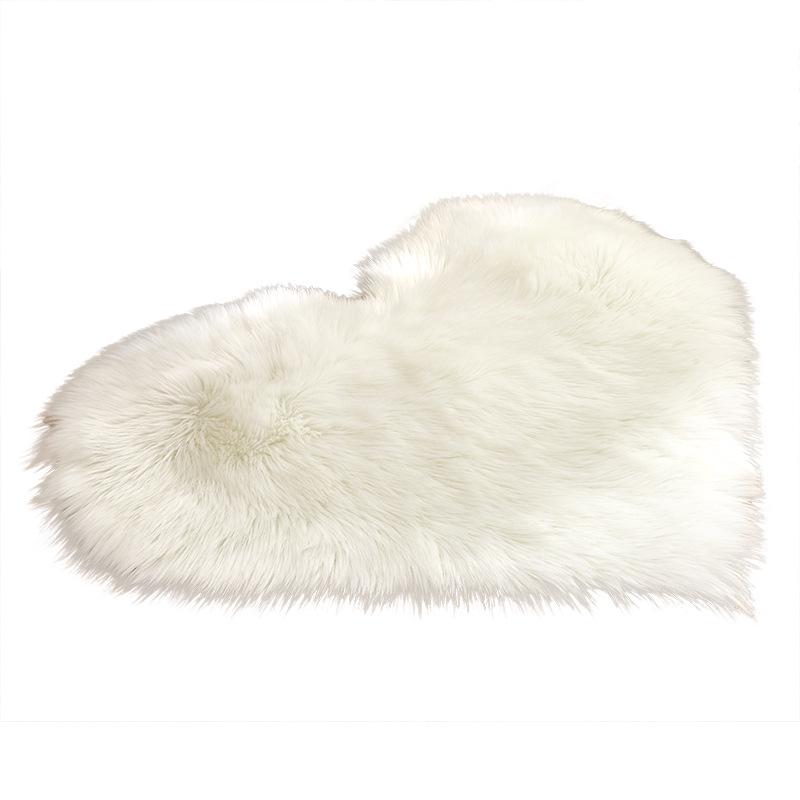 Large Red Heart-Shaped Faux Wool Plush Carpet Floor Mat