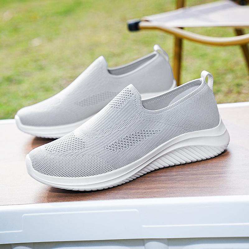 Spring New Couple Fly-woven Socks Mesh Shoes Fashion Casual Sports Shoes Running Shoes
