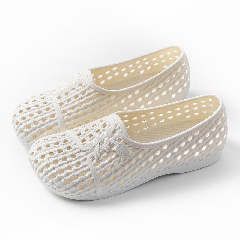 Suvised õõnes mustriga hingavad paksu tallaga sandaalid naistele ja pehme tallaga vabaaja rannaplätud naistele