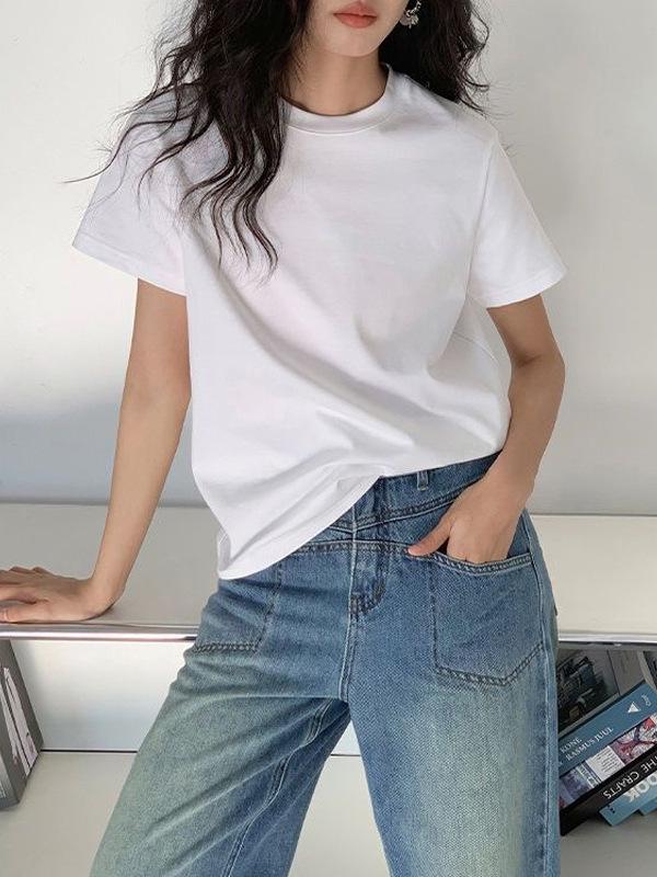 

Women s White Short-Sleeve Loose Fit T-Shirt - Versatile Casual Spring/Summer 2024 Trend Large