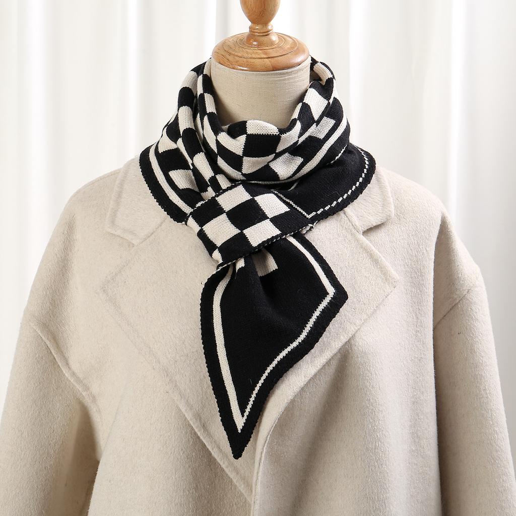 New Korean Style Knitted Shawl Scarf Women Winter Black White Checkered Plaids Grids Scarf Pashmina Shawls