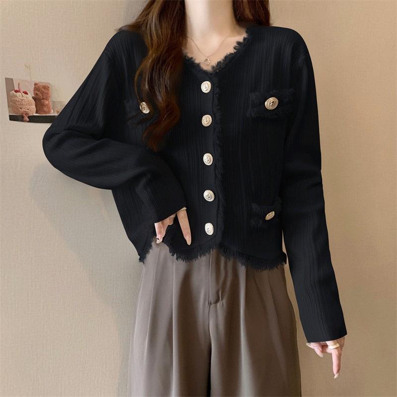Korean Version Of Autumn And Winter New French Xiaoxiangfeng V-Neck Short Sweater With Cardigan Top And Women'S Jacket