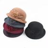 Women's Elegant Fall Winter Beret Hat Luxury Pearl Soft Wool with Flower Bow New Style Fashionable Warm for Casual Party Scenes