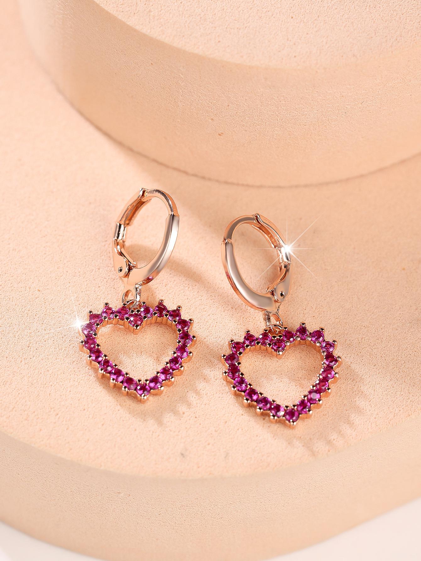 

Hot-selling pink diamond full of love earrings, sweet sister style heart-shaped less feeling bursting versatile earrings