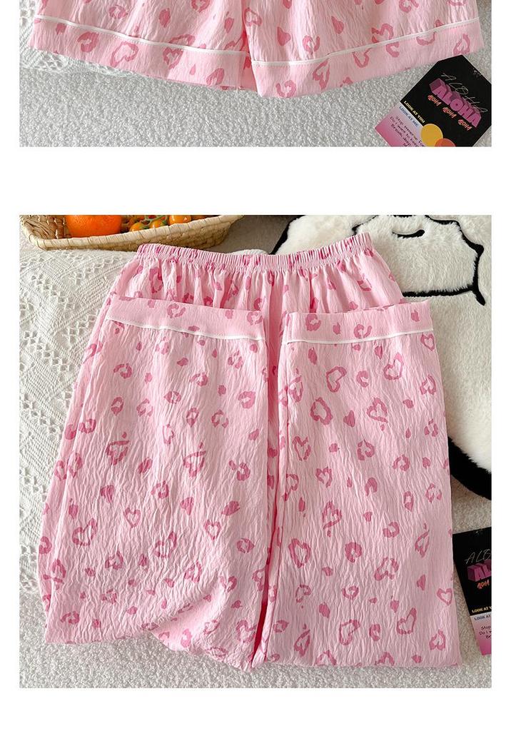 Women's Three-Piece Leopard Print Cotton Pajama Set: Short-Sleeve Top and Long Pants for Casual Summer Elegance.