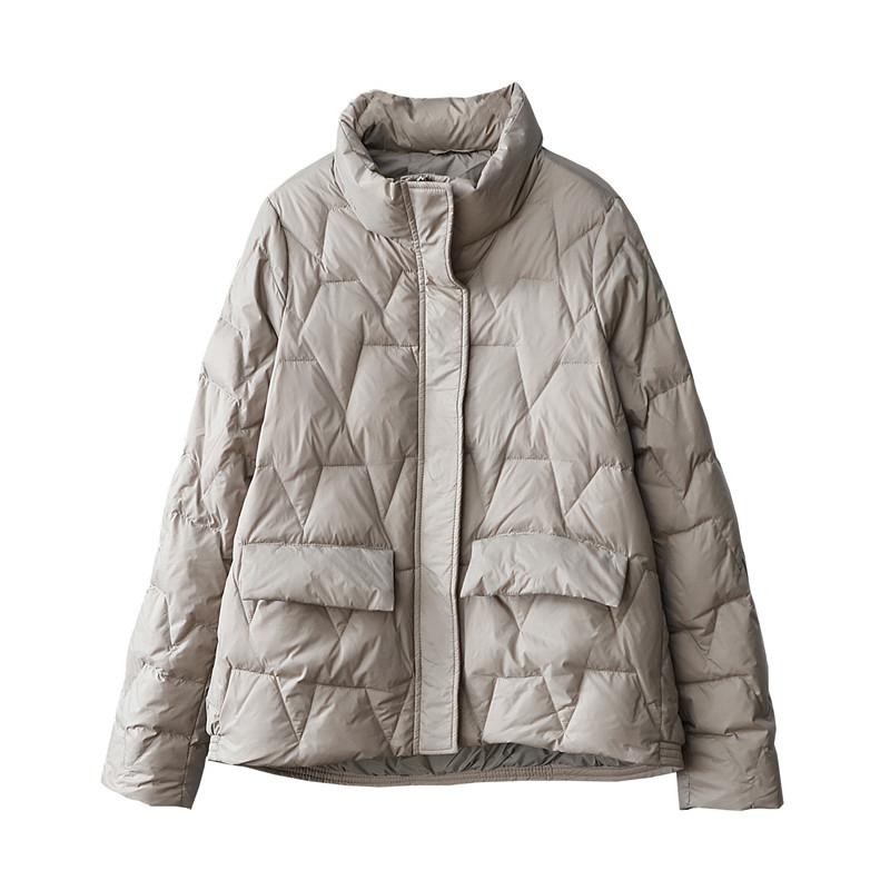 Short Down Jacket Women's Autumn and Winter New Light and Thin Small Fashion Trendy Winter Commuter Jacket Women