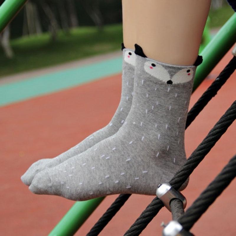 2016 Funny Woman's Socks Unisex Socks For Girls Cartoon Fox Harajuku Comfortable Soft Gift Sock