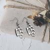 Fashion Knuckles Dangle Drop Earrings Vintage Goth Aesthetic Cool Long Earrings for Women Designer Jewelry Accessories