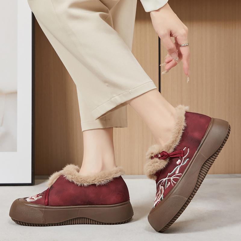 Women's Winter Slip On Comfortable Embroidered Flower Cotton Shoes  Warm Non-slip and Wear-resistant Snow Boots