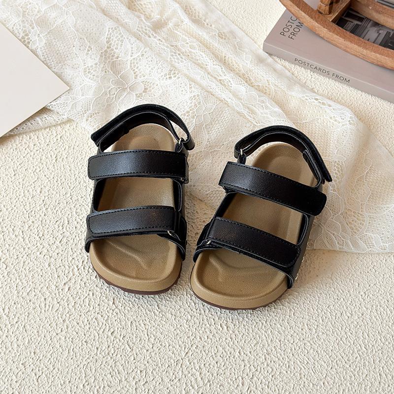 Girls' Sports and Casual sandals2026Summer Fashion Soft-soled Beach Shoes for Little Girls, Trendy Children's Shoes