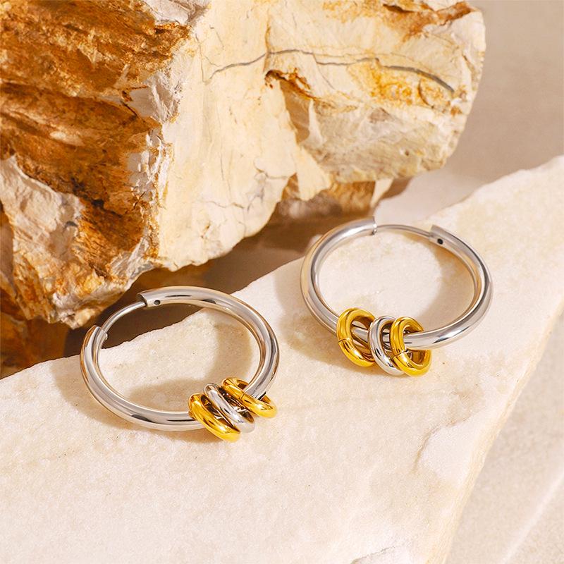 French Versatile 18K Gold Steel Circle Earrings: Non-Fading, Influential Style