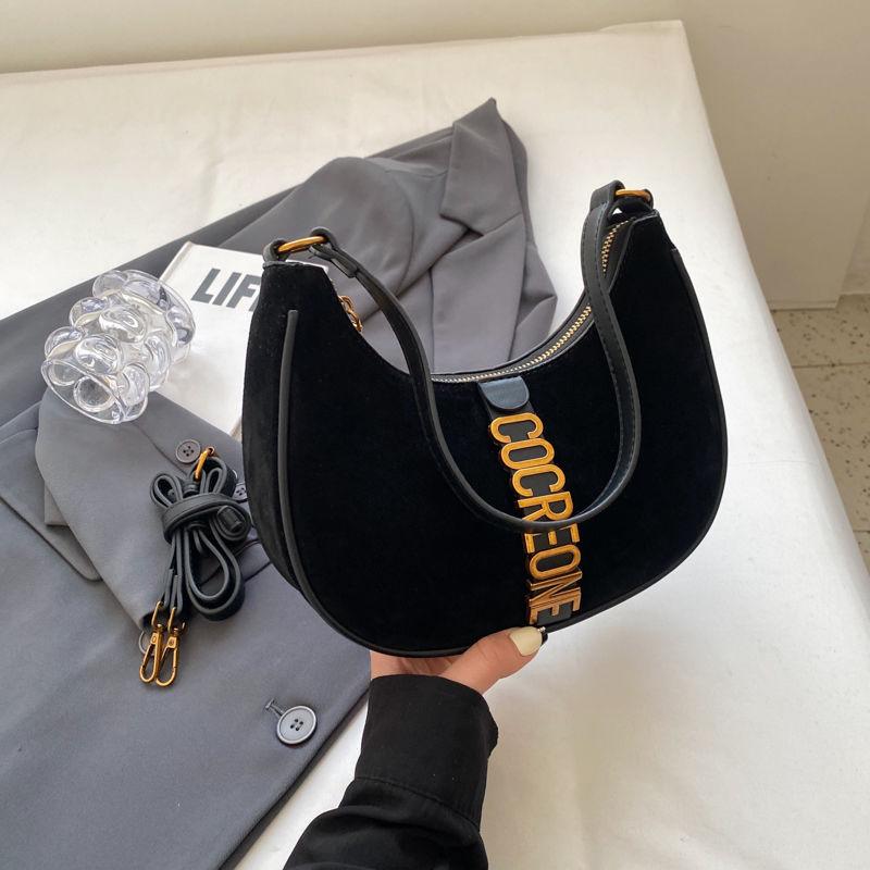 

Spring/Summer 2025 Women s Fresh Underarm Saddle Bag – Elegant Textured Design Standard