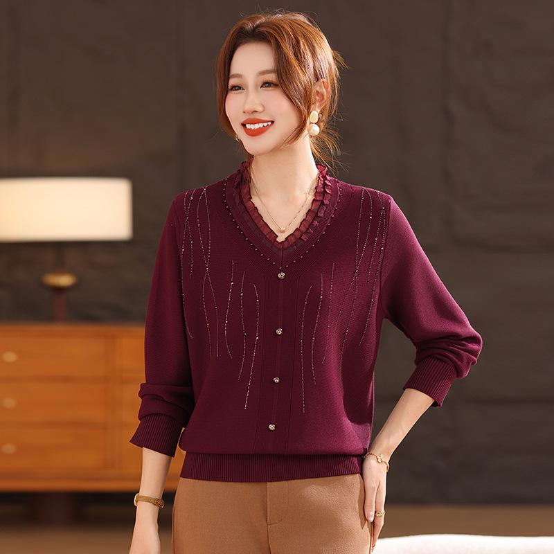 Spring Women's V-Neck Rhinestone Ice Silk Knitwear - Slimming, Versatile, and Comfortable for Middle-aged and Elderly Moms