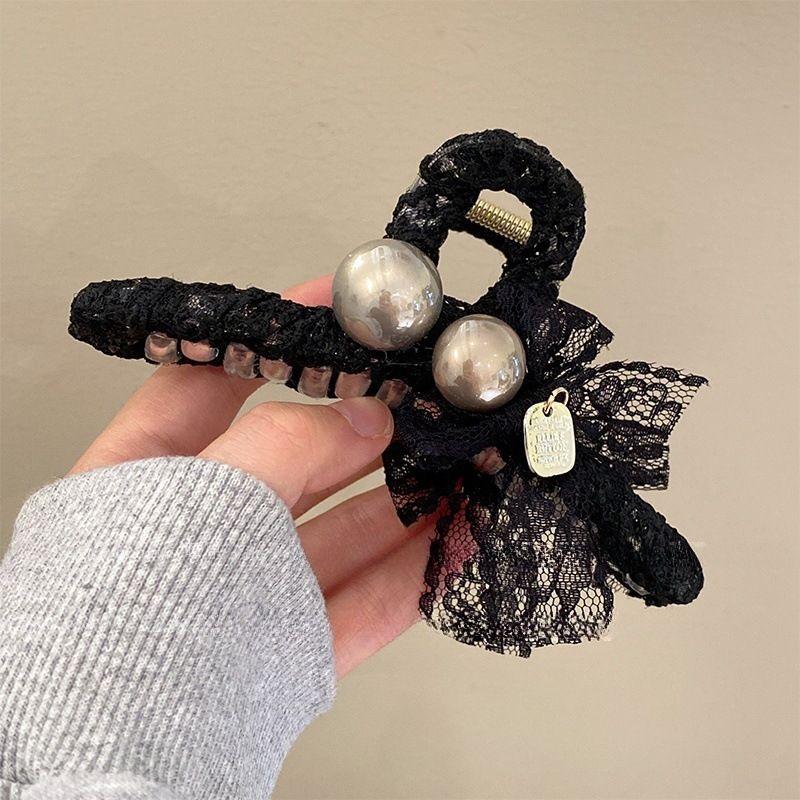 

1pc Elegant temperament lace pearl large grab clip, new style hair clip, high-end shark clip at the back of the head