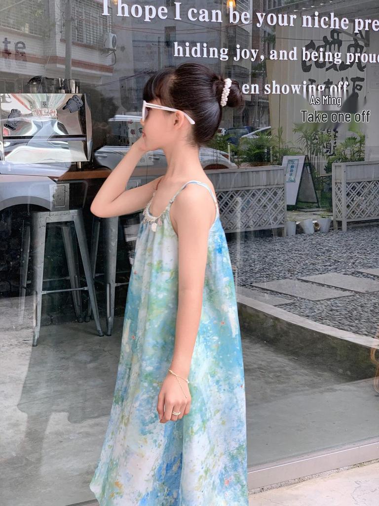 Summer Tie-Dye Mother-Daughter Seaside Vacation Dress: Loose-Fit, Slimming, Sweet French Style with Suspenders.