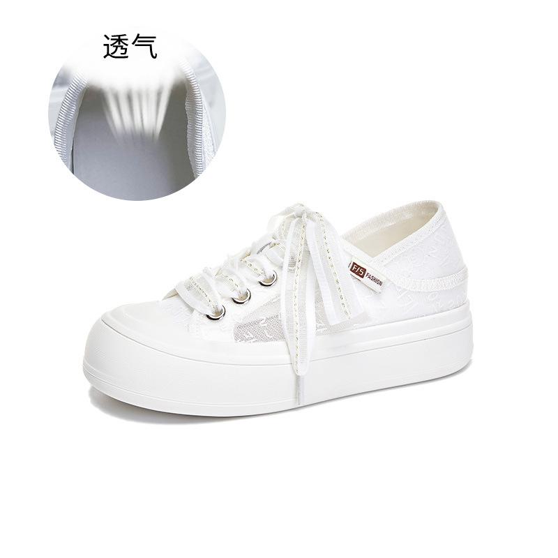 

Два носящих маленькую белую обувь женские 2025 лето новая сетчатая дышащая обувь для скейтборда женская универсальная повседневная обувь платформа спортивная женская обувь 40 белый