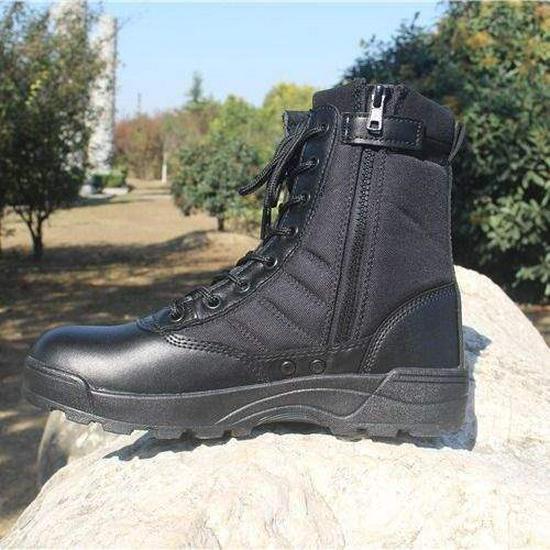 Men's Desert Combat Boots - Breathable, Wear-Resistant Tactical and Hiking High-Tops for Spring, Summer, and Autumn.
