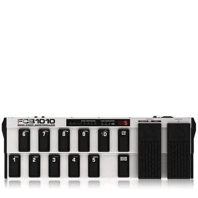 MIDI nožní ovladač s expression pedálem FCB1010 Stříbrný/Černý