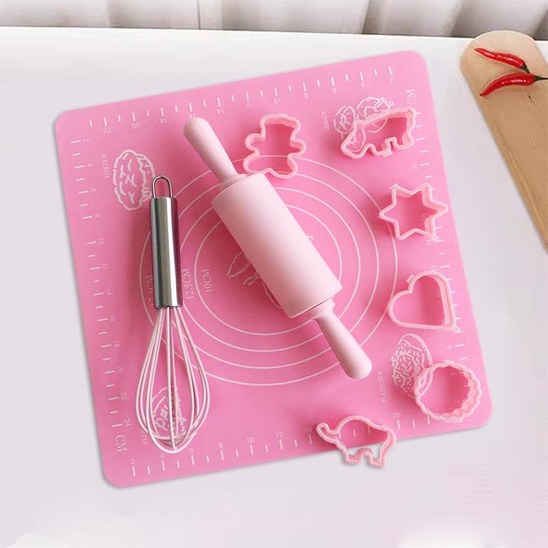 Kids Food-Grade Silicone Rolling Pin & Dough Mat Set