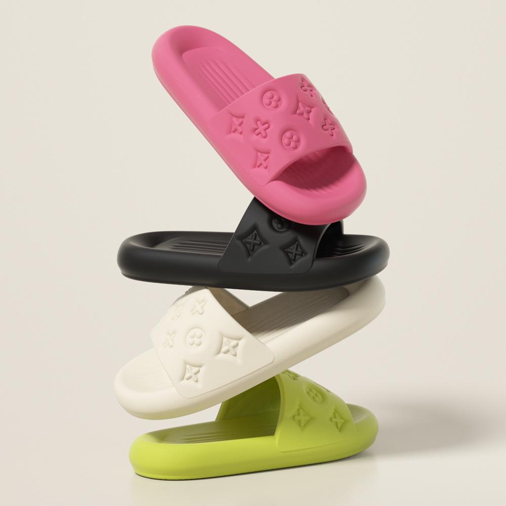 High sense fashion cool slippers women's summer slippers step on shit feeling thick bottom bathroom non-slip deodorant small flower eva slippers