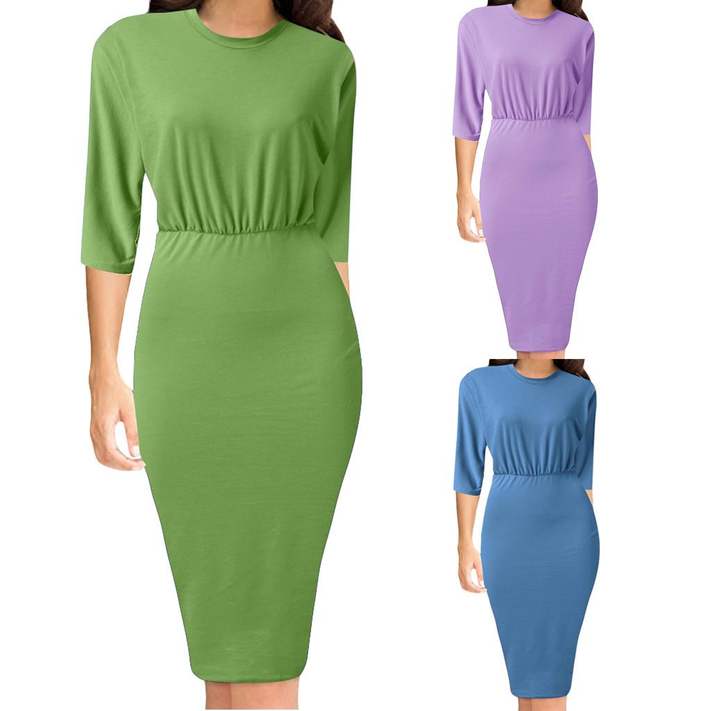 

Женское официальное однотонное рабочее платье до середины икры с расклешенными рукавами 3/4