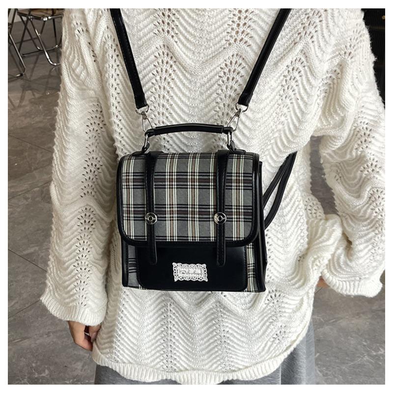 Retro contrasting backpack women's new college style plaid single shoulder messenger bag versatile small backpack
