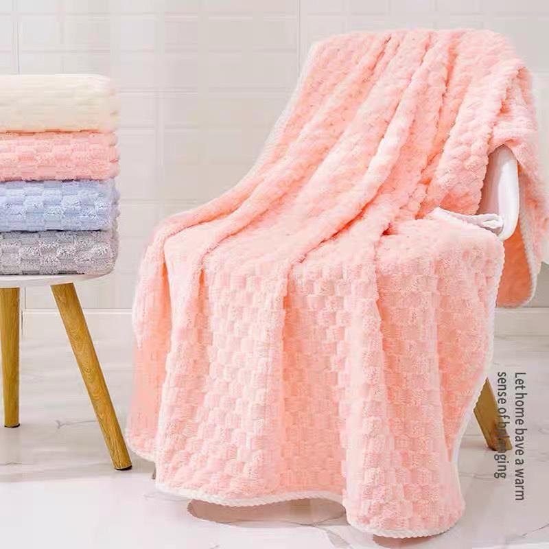 Gaoyang Soft Coral Fleece Plaid Bath Towel Set - Absorbent, Non-shedding, Golden Turtle Design