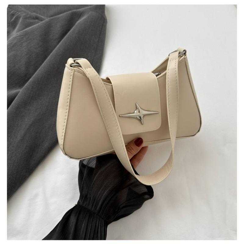 

2 Summer new textured underarm baguette bag women s bag niche design trendy lock single shoulder oblique span bag белый