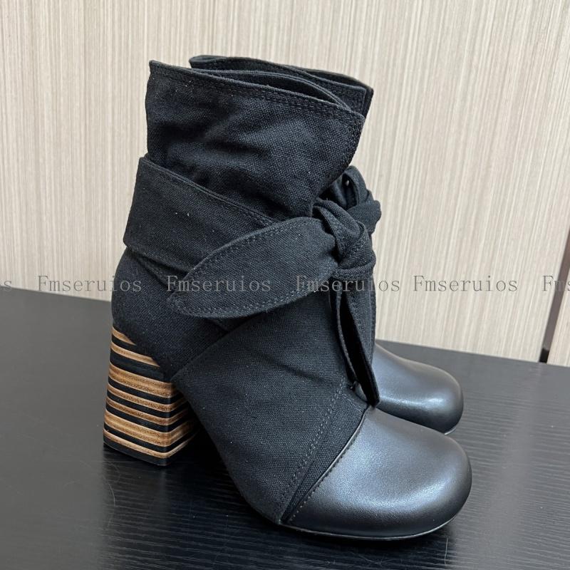 

Модные женские ботильоны Комфортные с круглым носком на массивном каблуке с узлом Однотонные Стильные обувь высшего качества Осенне-зимние ботинки 40 чёрный