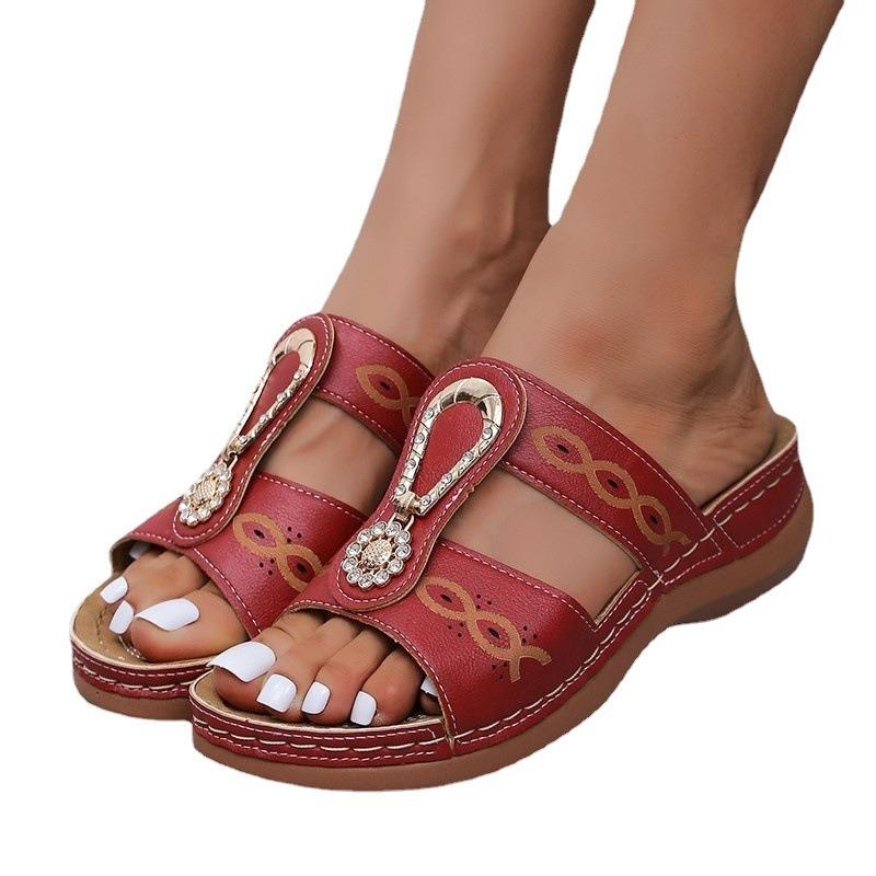 New Slippers Women, Slope Heel Retro Mother Shoes Large Size New Women's Sandals Autumn