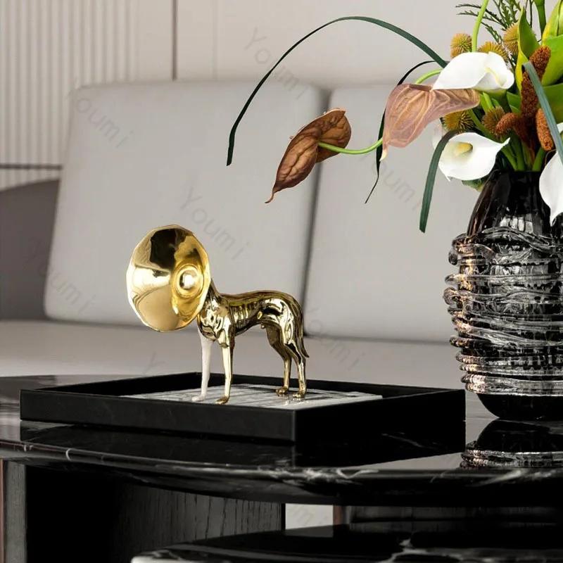 Creative Gold Horn Dog Figurine Decor Light Luxury Modern Bedroom Metal Animal Art Crafts Living Room Decoration Accessories