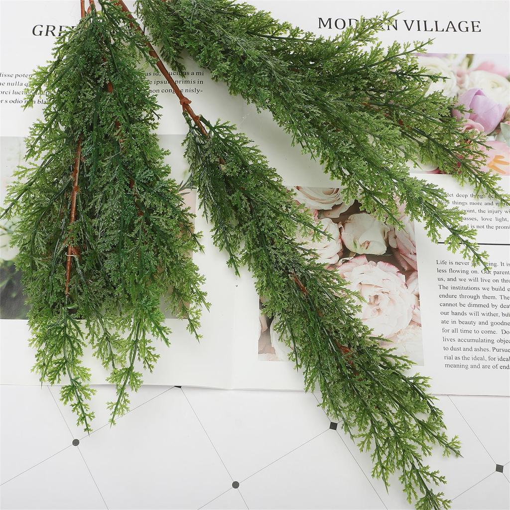 Simulation of Cypress Branches Leaves Simulation Plants for Home Decoration