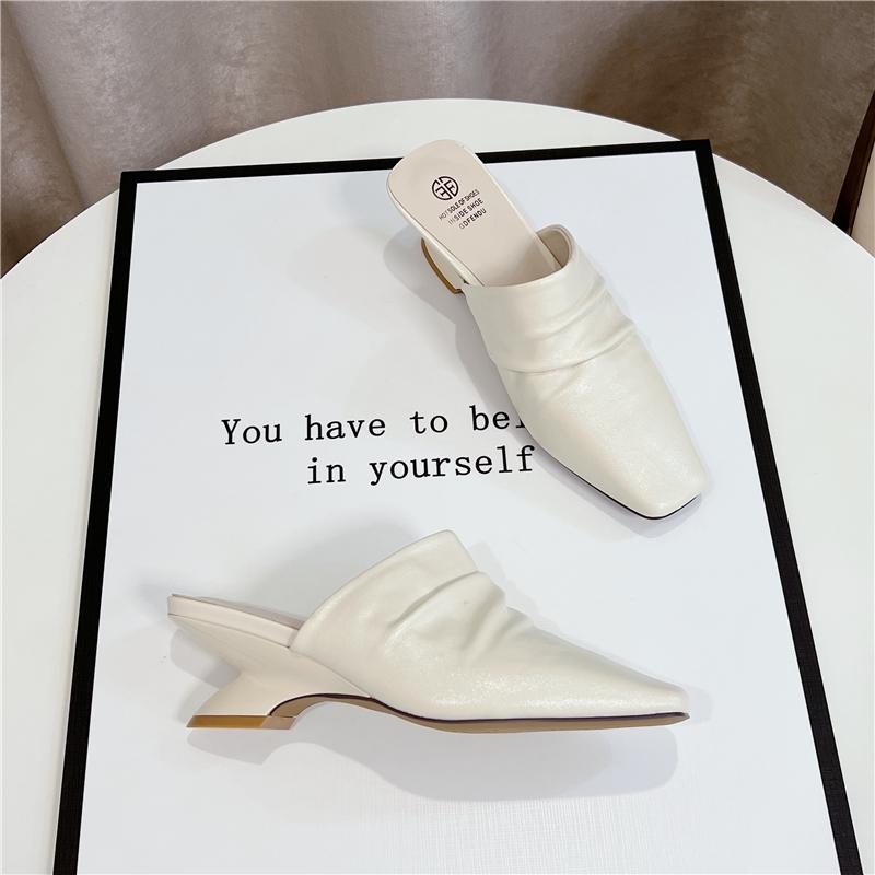 Fashion On A Wedge Shoes Woman 2025 Female Slippers Square Toe Beige Heeled Sandals Luxury Slides New Cover Black Designer Pleated