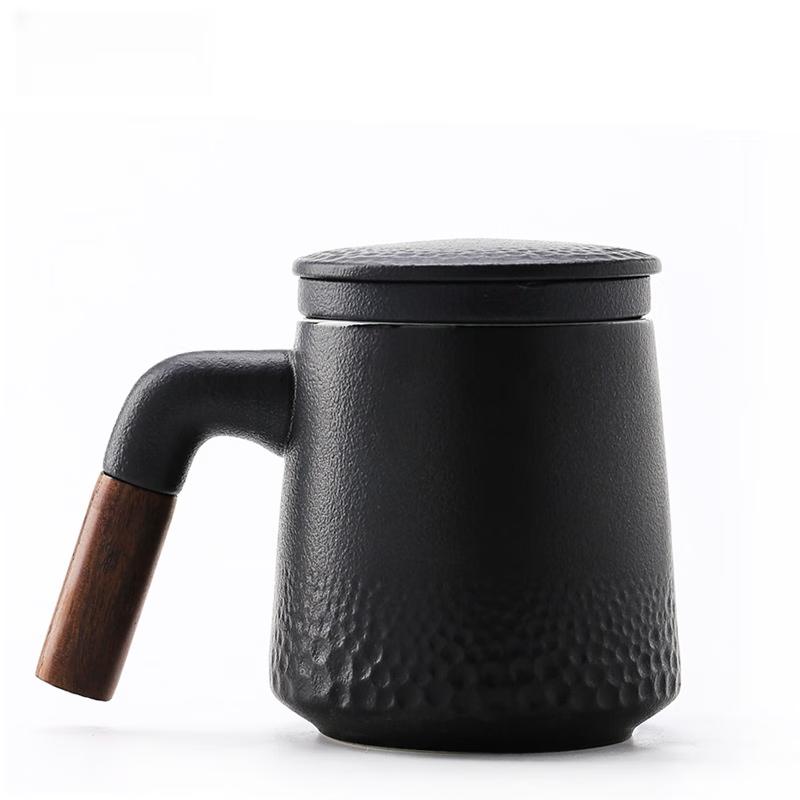 

Ceramic Tea Infuser Mug with Wooden Handle