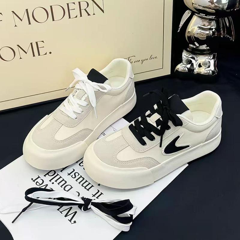 

6 fashionable and versatile autumn new women s platform wear-resistant commuting essential board shoes casual shoes 40 бежевый