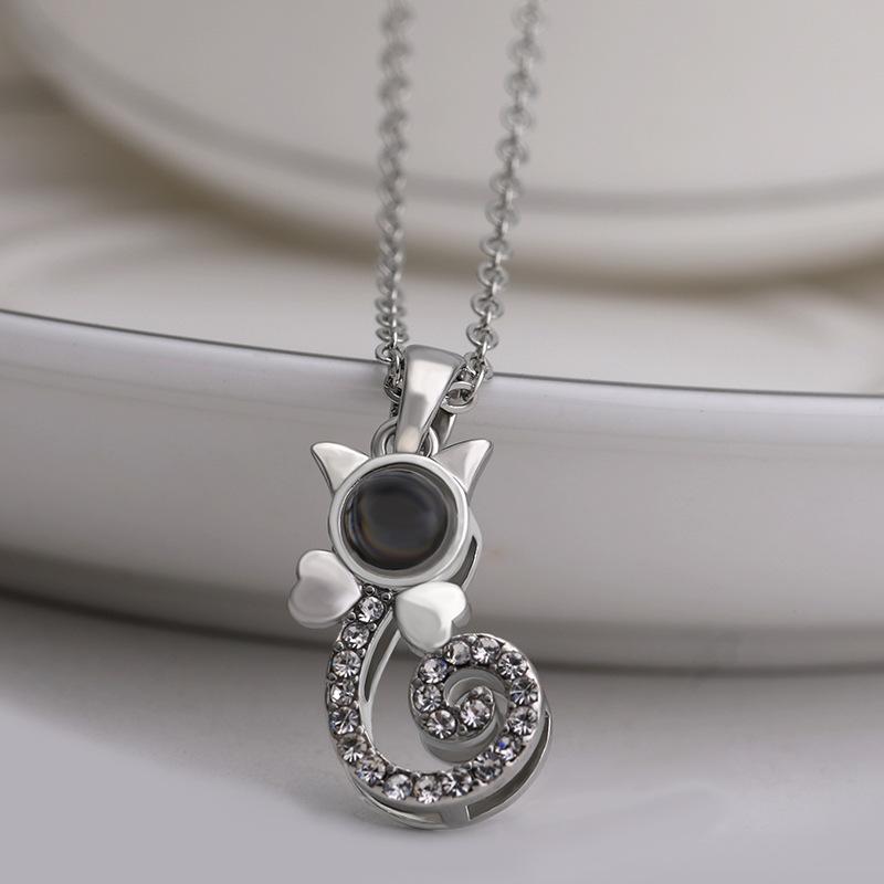 Elegant Heart Shaped Memory Necklace With Unique I Love You Feature Projection