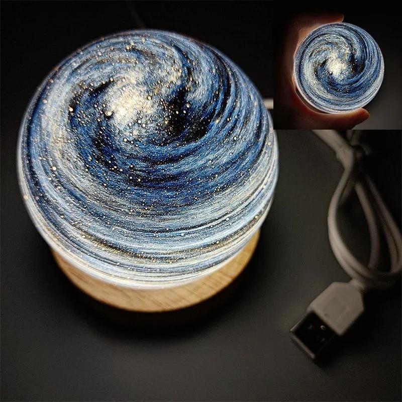 

LED Planet Glass Ball Figurines Lamp Aesthetic Starry Galaxy Ball Bedside Mini Night Light Kidroom Decoration Home Ornament 8x8cm