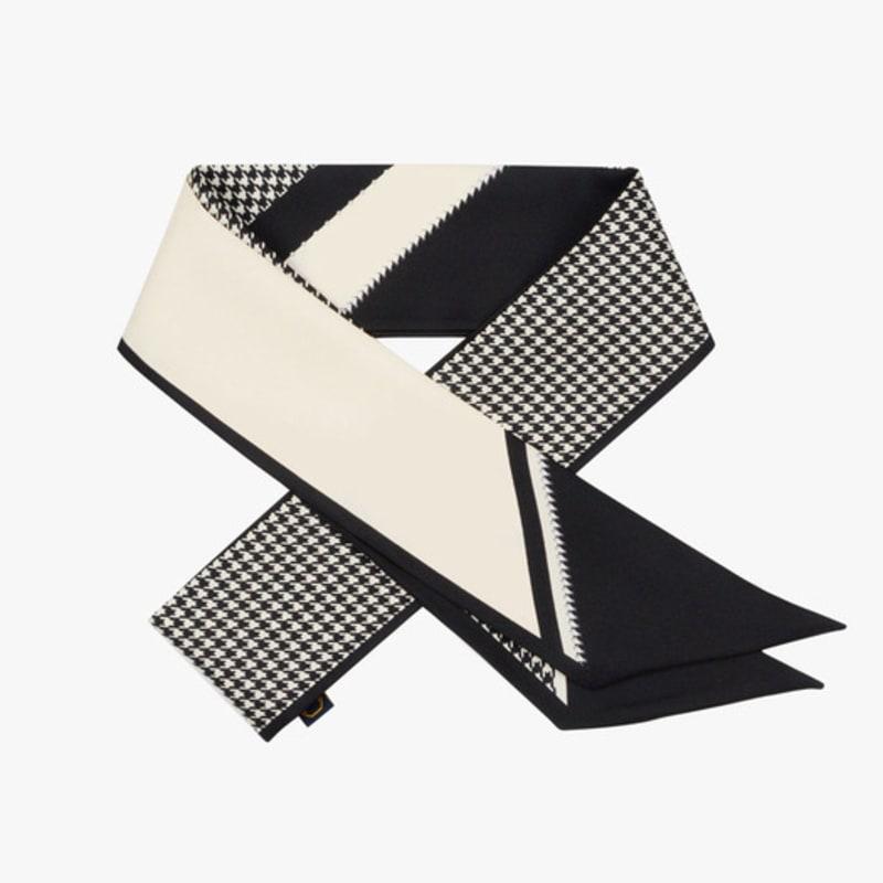 Saint Luxure Chester Black