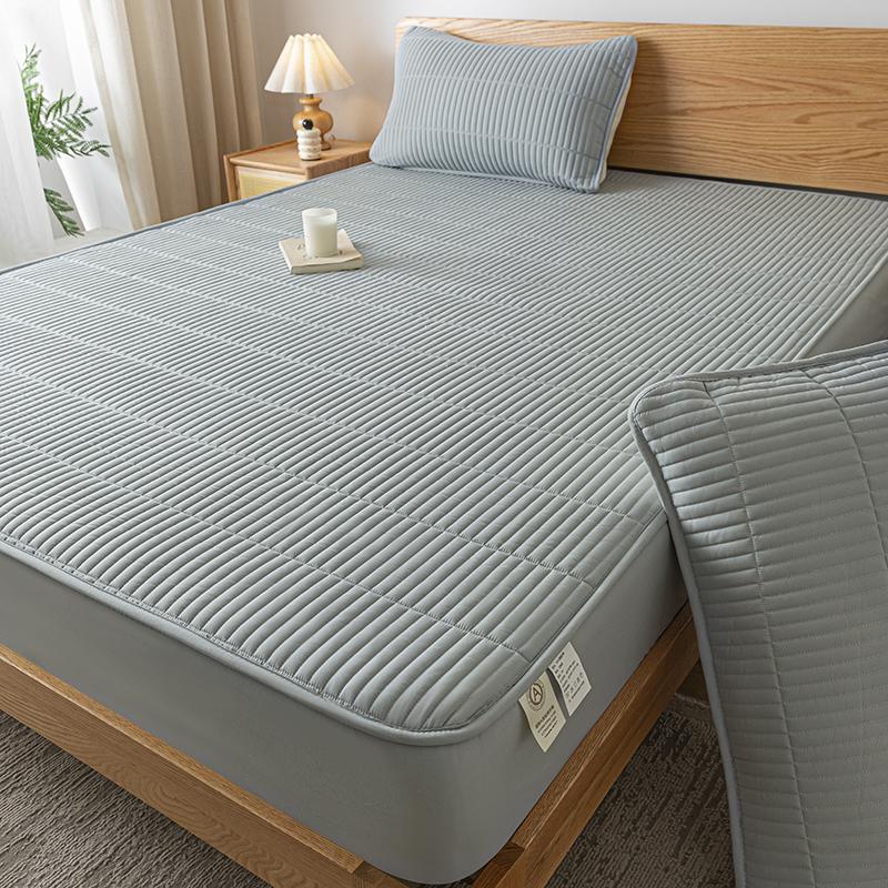 Safe Waterproof Mattress Cover Protector Breathable Comfortable Embroidered Bedding Mattress Bed Cover Fitted Sheet Washable