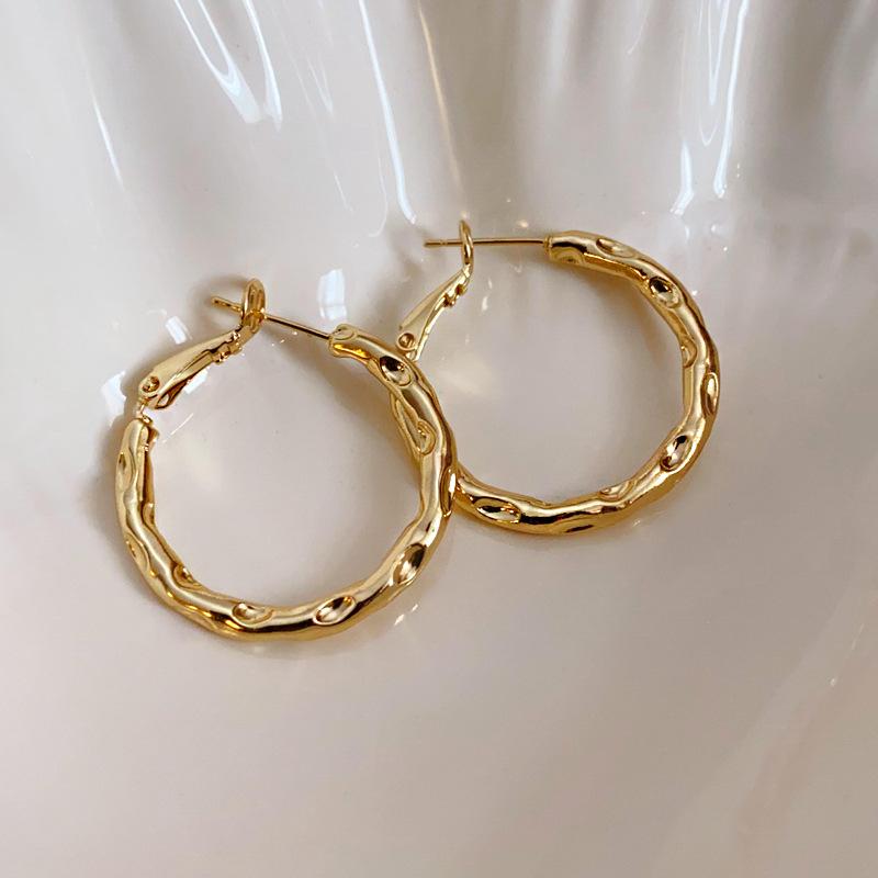 Exaggerated Big Circle Hoop Earrings for Women Statement Jewelry Smooth Circle Earrings Femme Boucles D'oreilles
