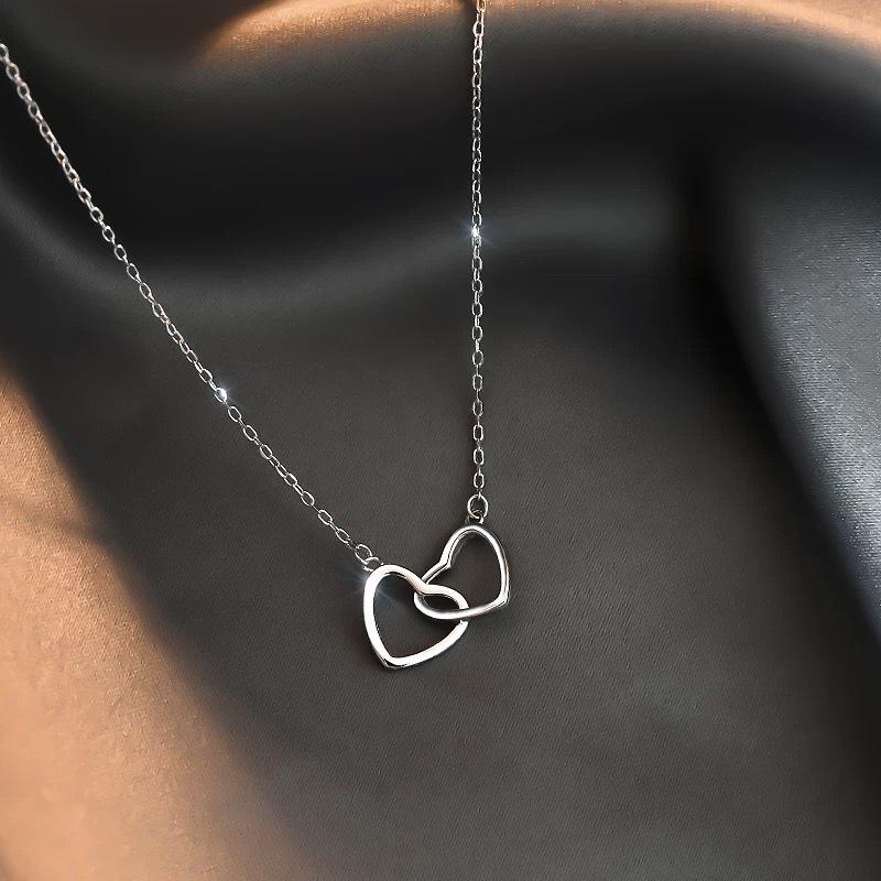 Beixi S925 Sterling Silver Heart Interlocking Necklace - Elegant and Versatile Clavicle Jewelry for Women 925 Silver