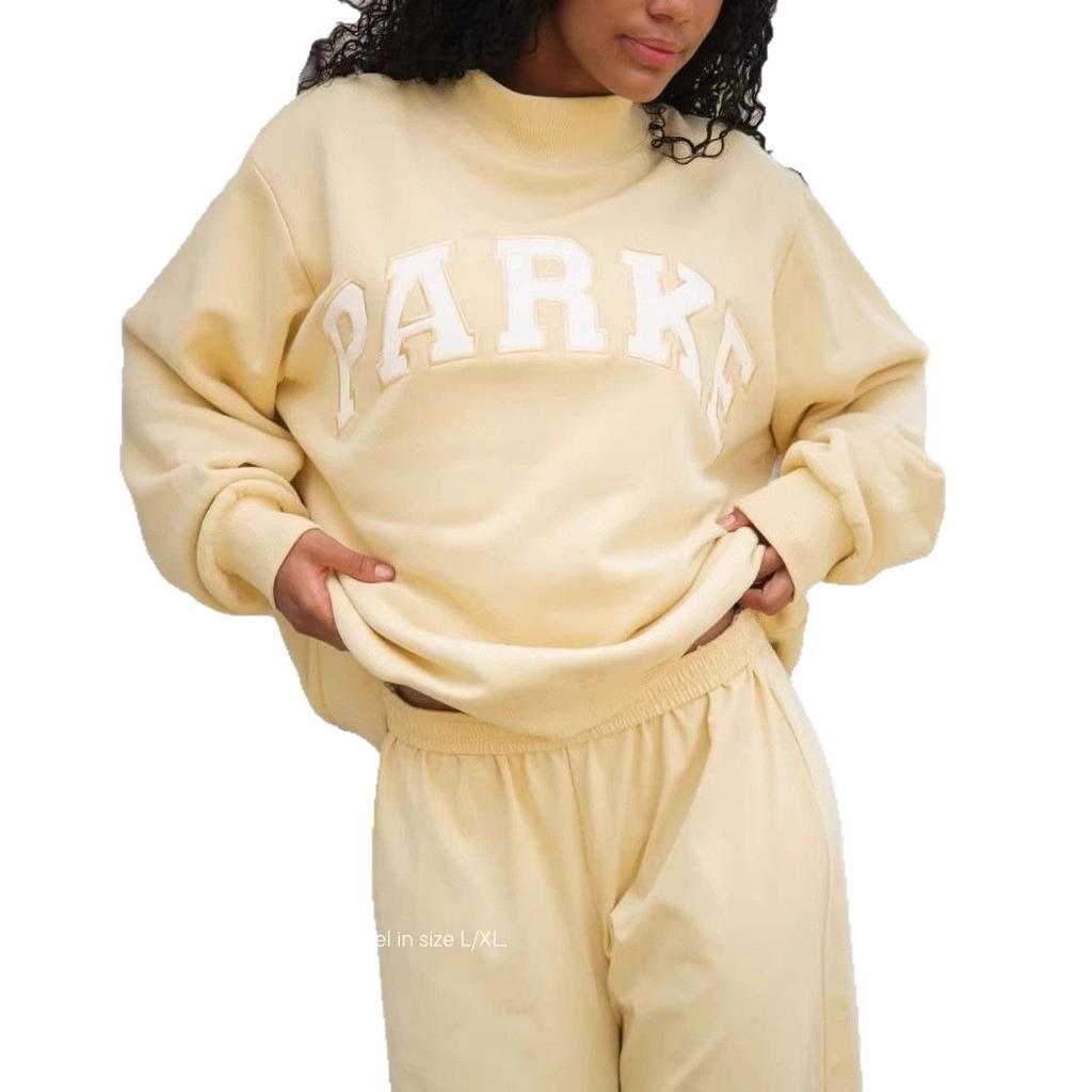 Embroidered Women's Half-High Collar Loose Pullover Sweatshirt, Long-Sleeved Winter Top