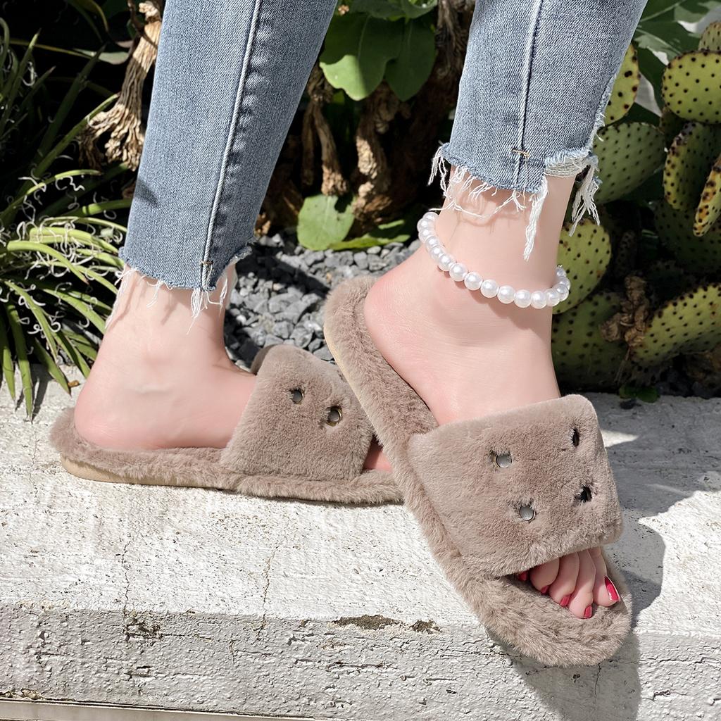 Fashion Slippers Female Slides Warm Short Plush Flat Low Heels Shoes Woman Solid Fur Metal Decoration Women Slippers Plus Size