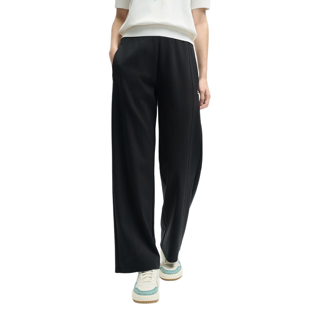 

Fila Серия Heritage Удобные Мягкие Приятные к коже Брюки на шнуровке в повседневном стиле Женские низы Черный F11W528606F-BK L