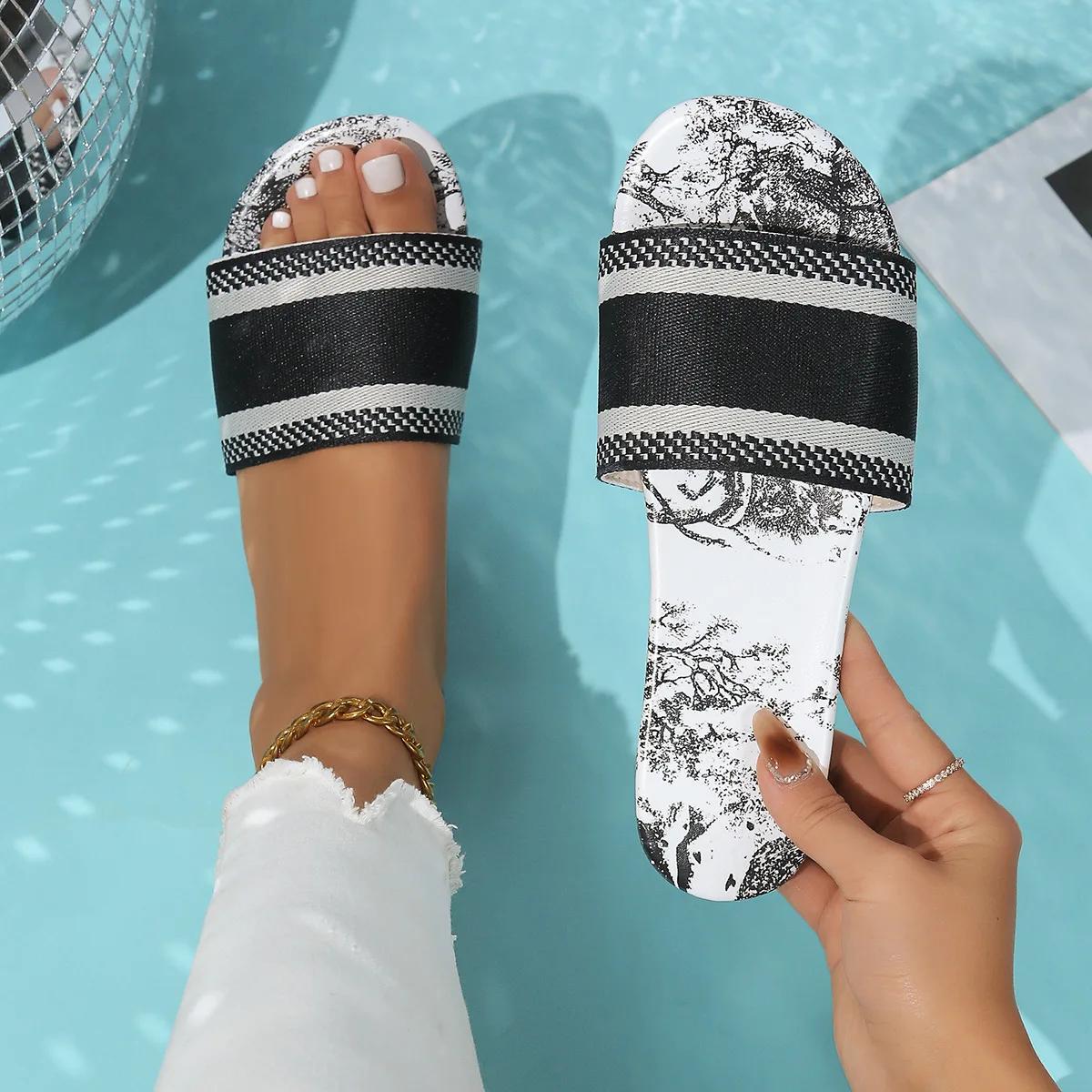 

Luxury Sandals Summer Women Slippers Designers Sandals Vacation Beach Shoes Color Matching Ladies Flats Slippers Slides 43 чёрный